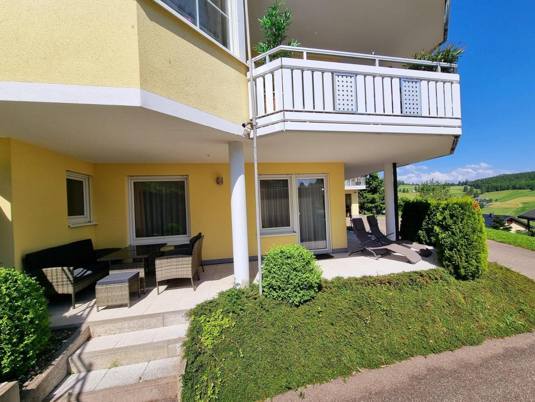 "Schwarzwaldblick" Ferienwohnung 2-4 Pers 65Qm, Schoene Ruhige Suedhanglage Mit Herrl Aussicht Todtnau Exterior photo